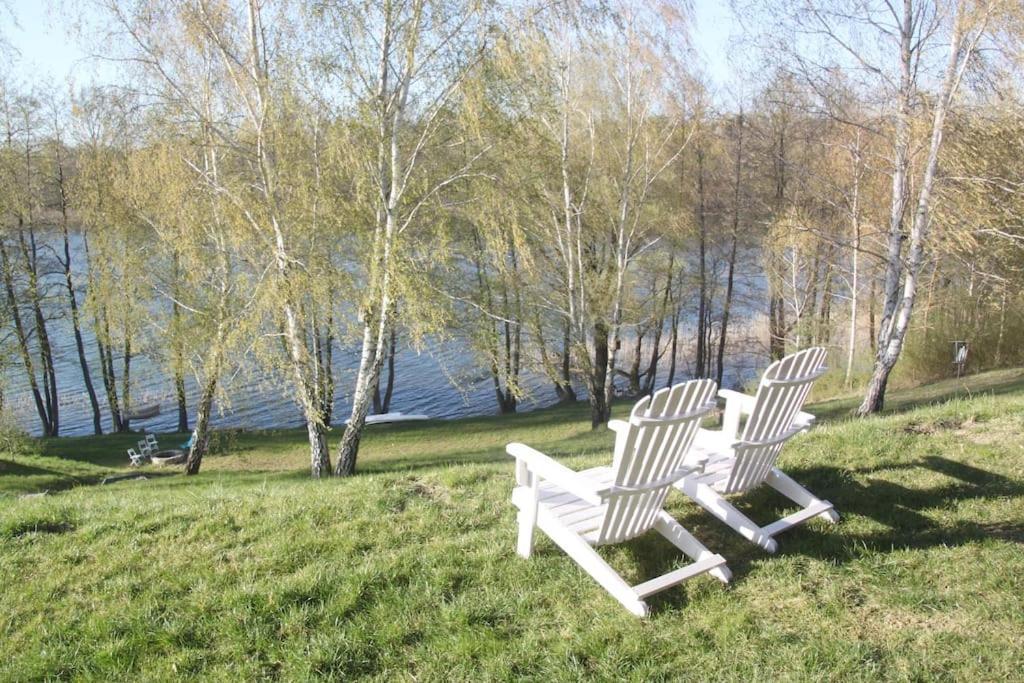Family Lodge For 13 Guests, 50M From Lake With Sauna Brzozie エクステリア 写真